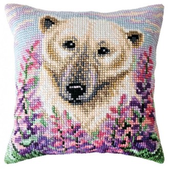 Counted cross-stitch cushion kit `Polar bear`, 40cm x 40cm, Collection D`Art