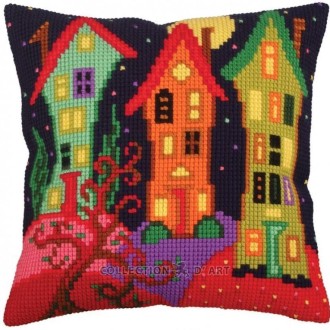 Cross-stitch cushion kit `Lodges under the moon`, 40cm x 40cm, Collection D`Art