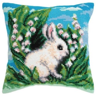 Cross-stitch cushion kit `White rabbit`, 40cm x 40cm, Collection D`Art